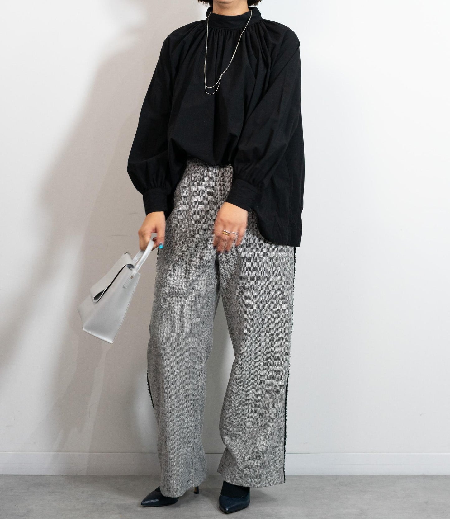 サイドフリンジヘリンボーンパンツ