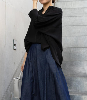 サーキュラーフレアスキッパーブラウス