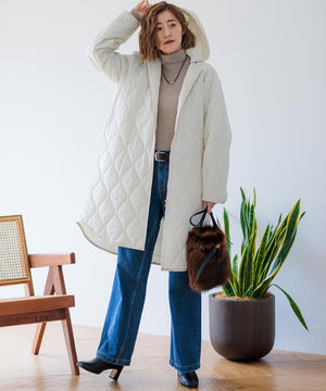 ウーステッドウール リブタートルネック ニット