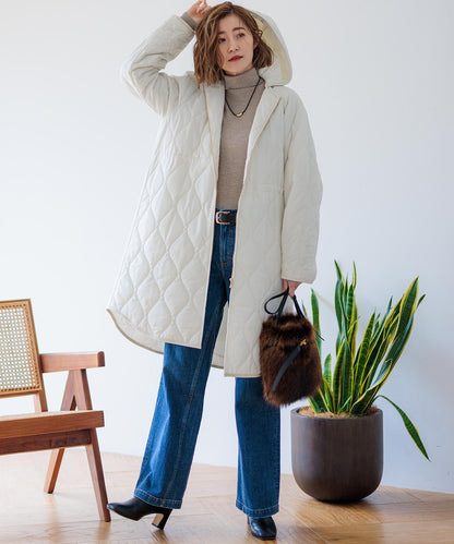 ウーステッドウール リブタートルネック ニット