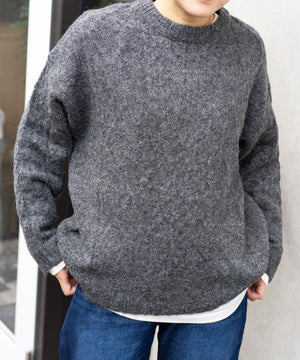 ケーブルニット