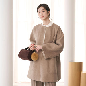 コンビ キューブ ショルダーバッグ