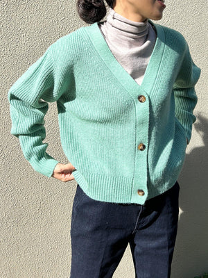 カーディガン