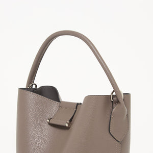 メタルポイント バケットバッグ