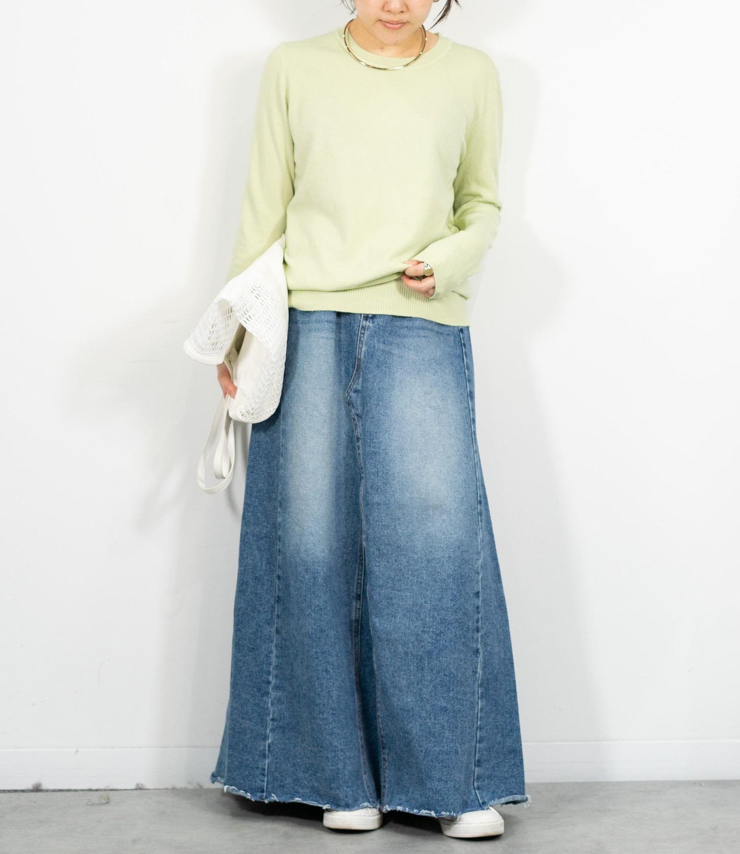 ソフトタッチクルーネックニット