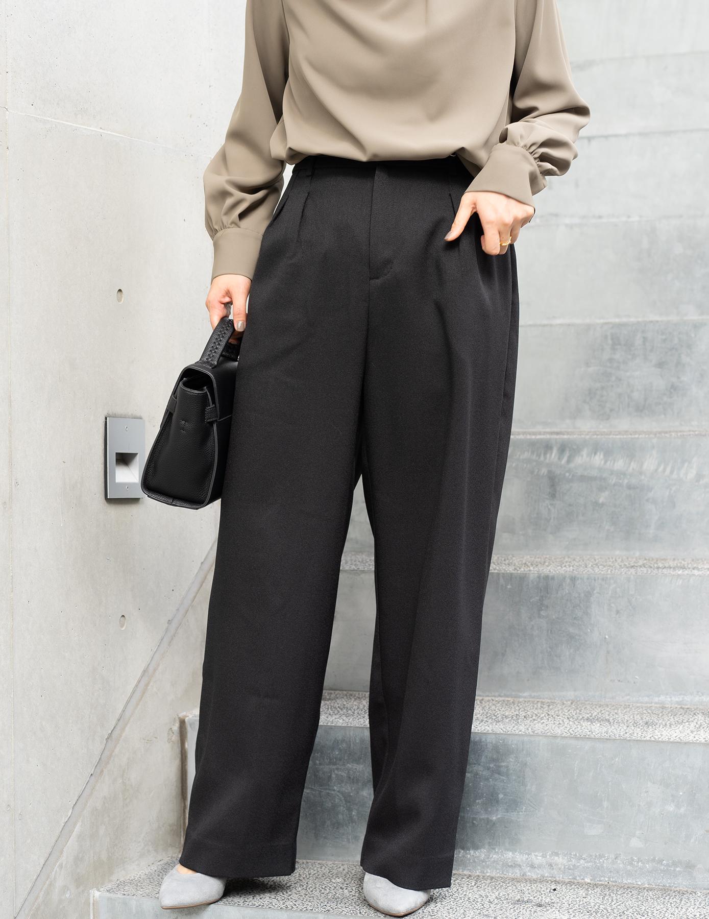 ワイドストレートパンツ