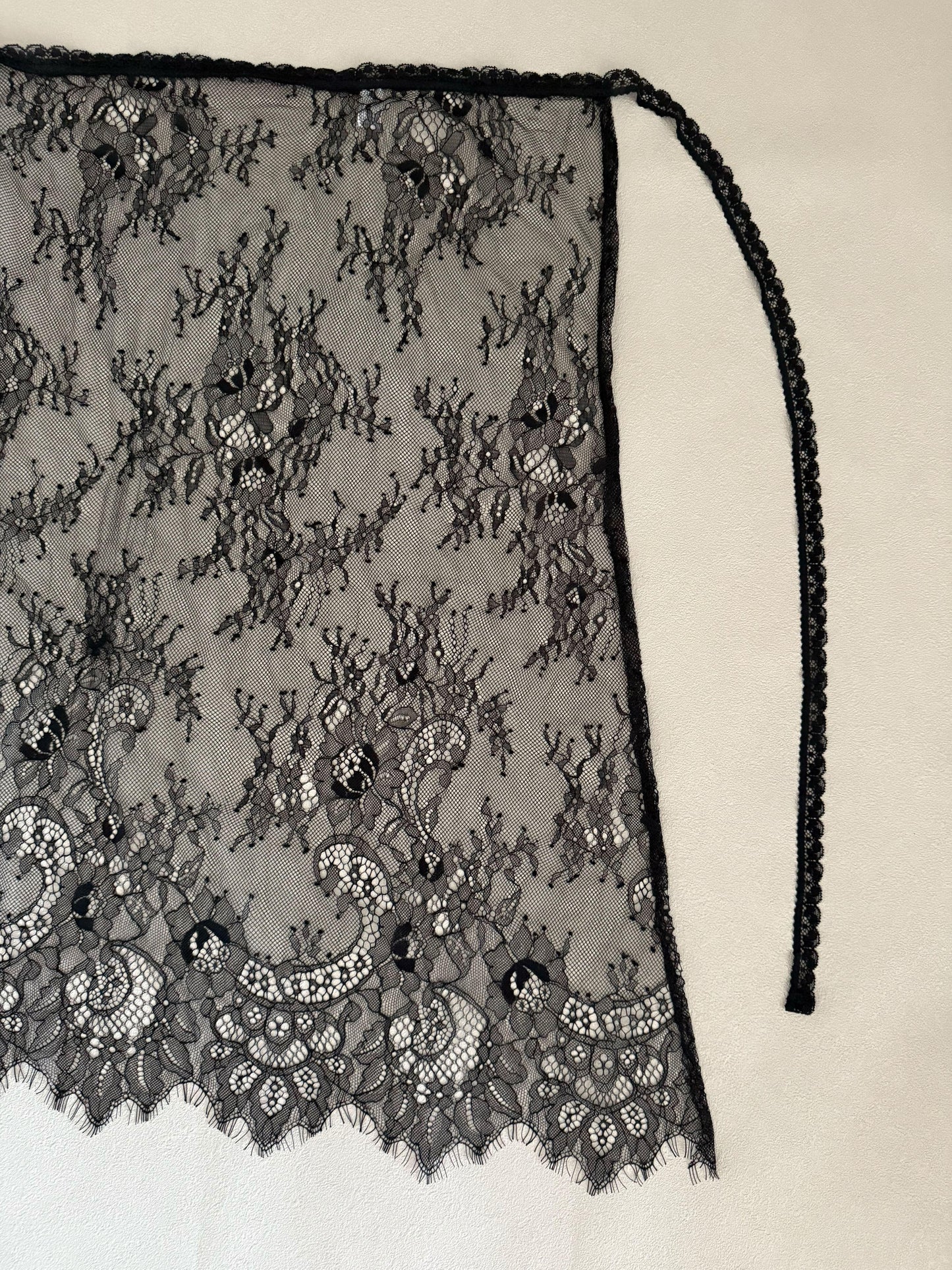 レイヤードエプロンスカート