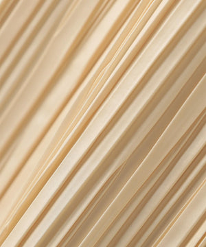 レザー ライク サテン プリーツスカート（uncrave WHITE）