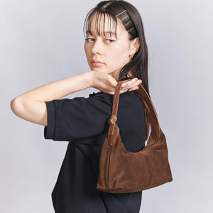 スエード スクエア ショルダーバッグ