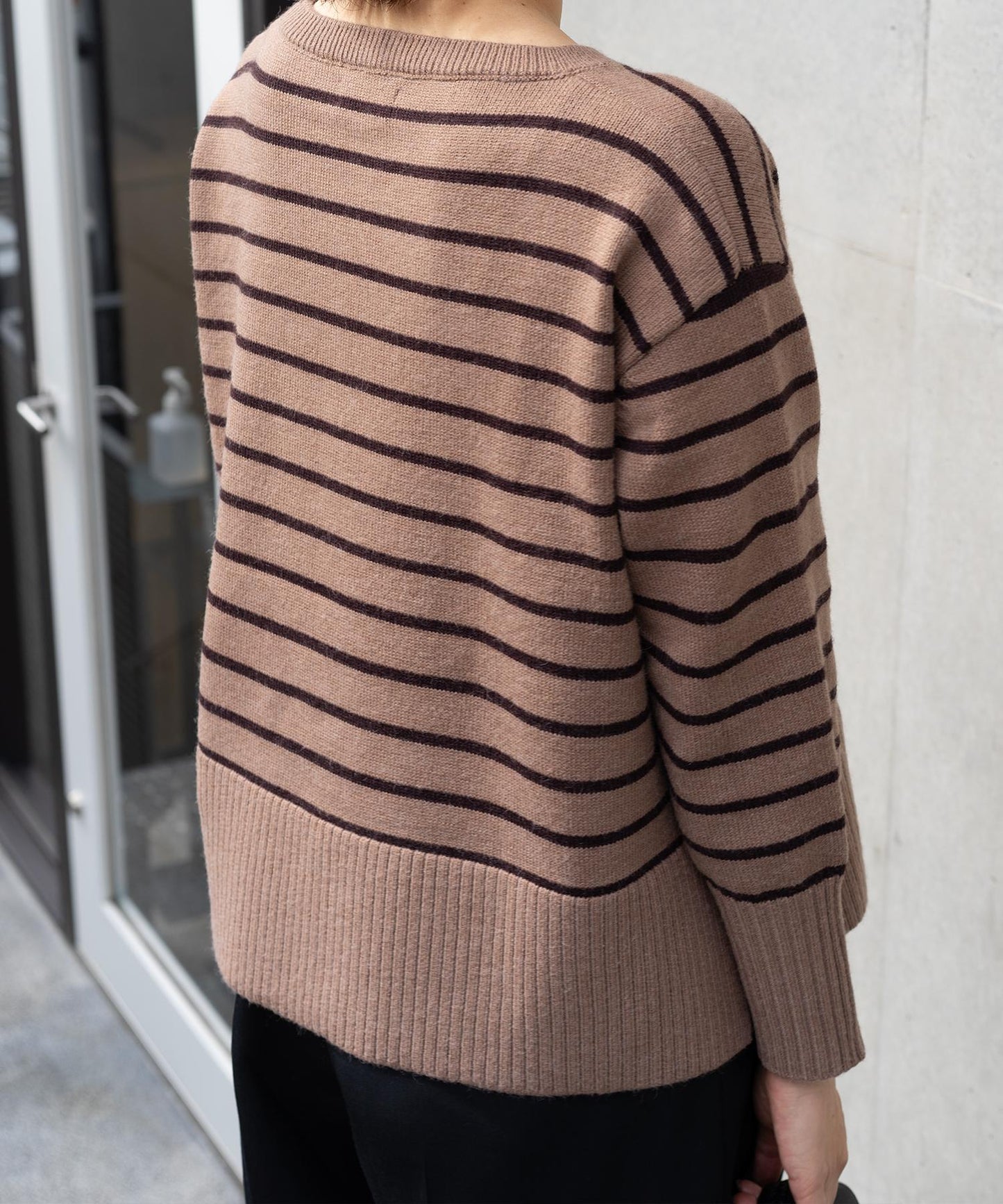 ボーダー柄ニット