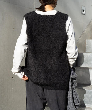 シャギーVネックニットベスト