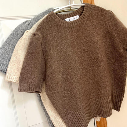 パフスリーブ半袖ニット