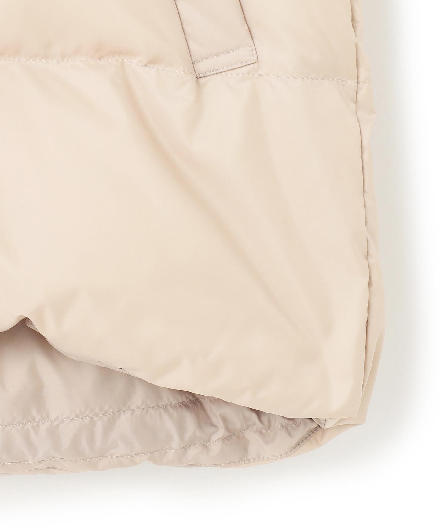 シレータフタ コンパクト ダウンコート