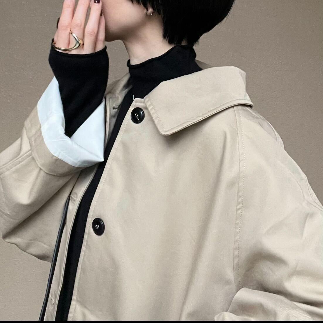ミディアムトレンチコート