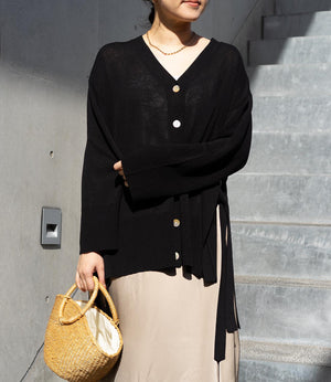 サイドスリットVネックカーディガン