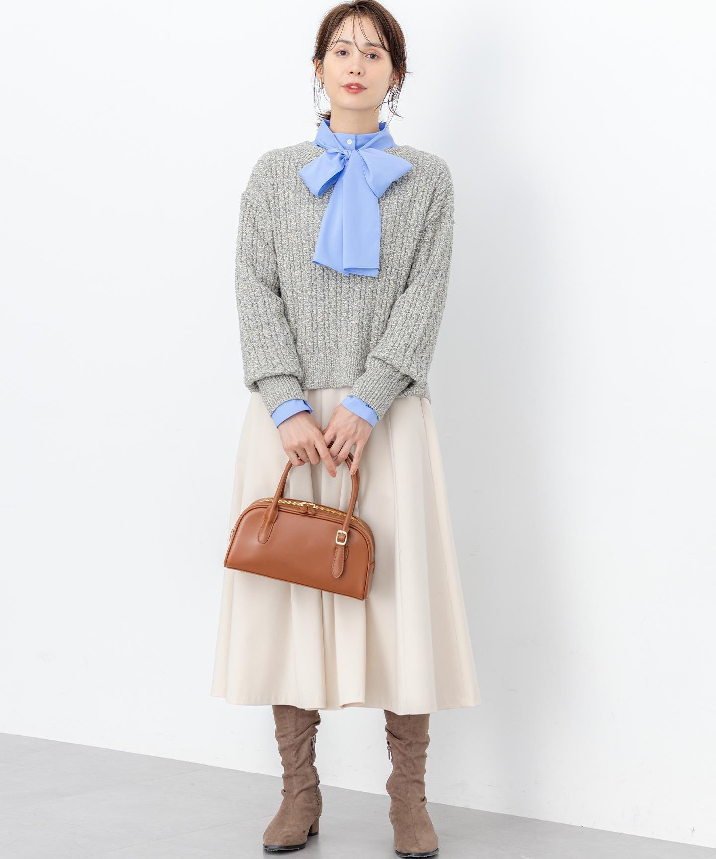 コットンタッチシャーティング刺繍入り ブラウス