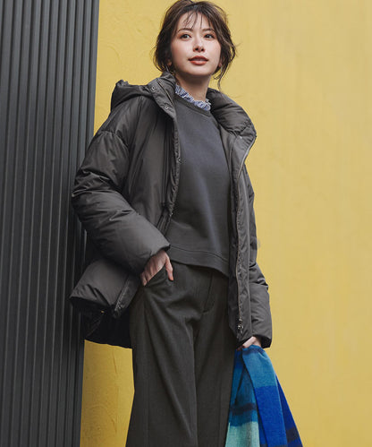 ステッチレス フーデット ダウン