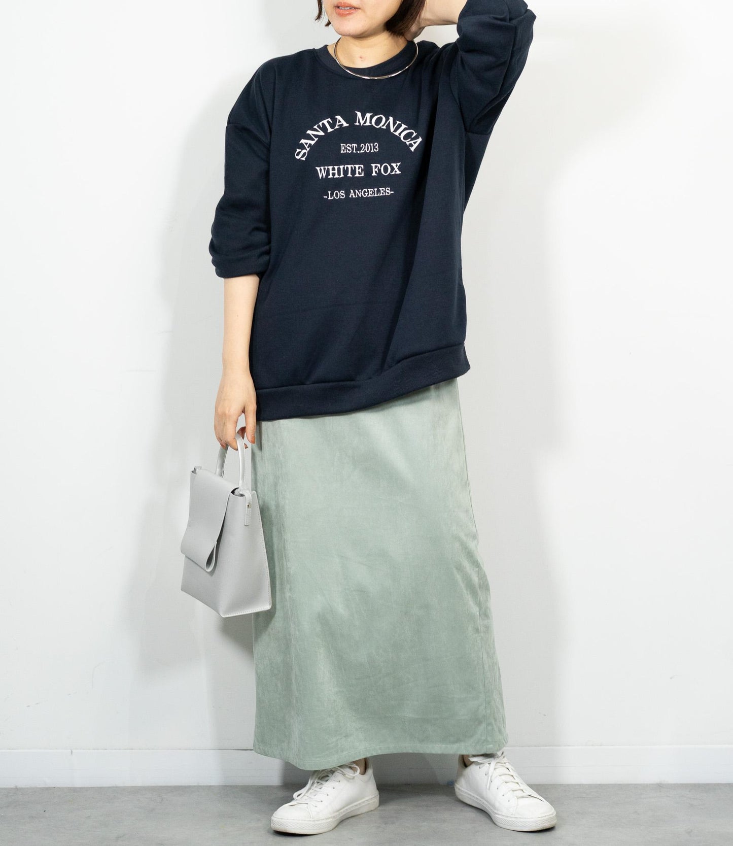 ストレッチスウェードライクIラインスカート