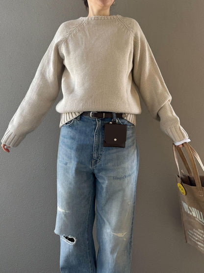 ラウンドネックニット