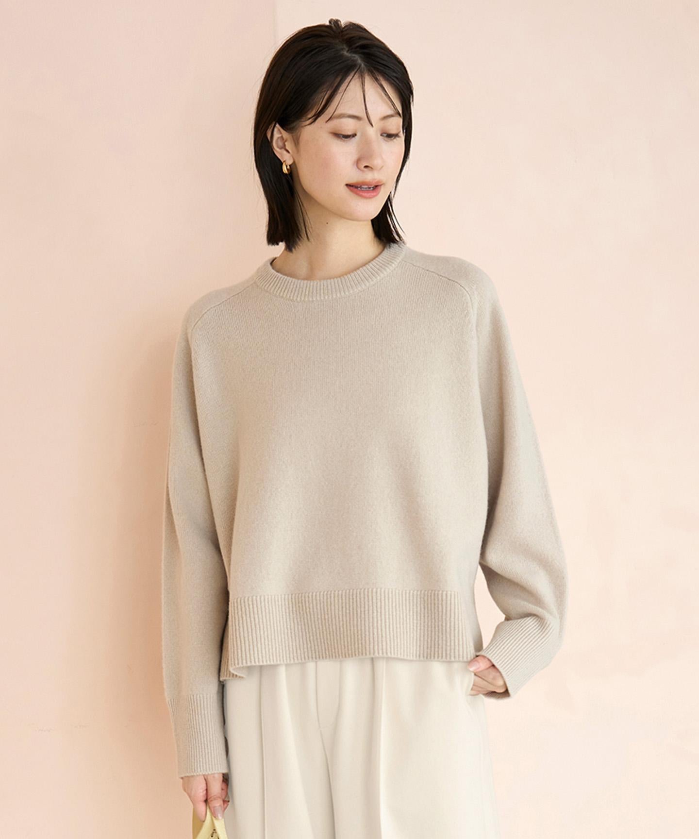 カシミヤブレンド クルーネックニット