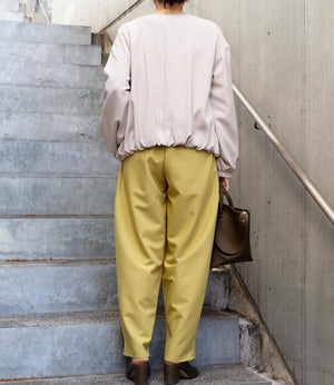 ツータックカーブパンツ