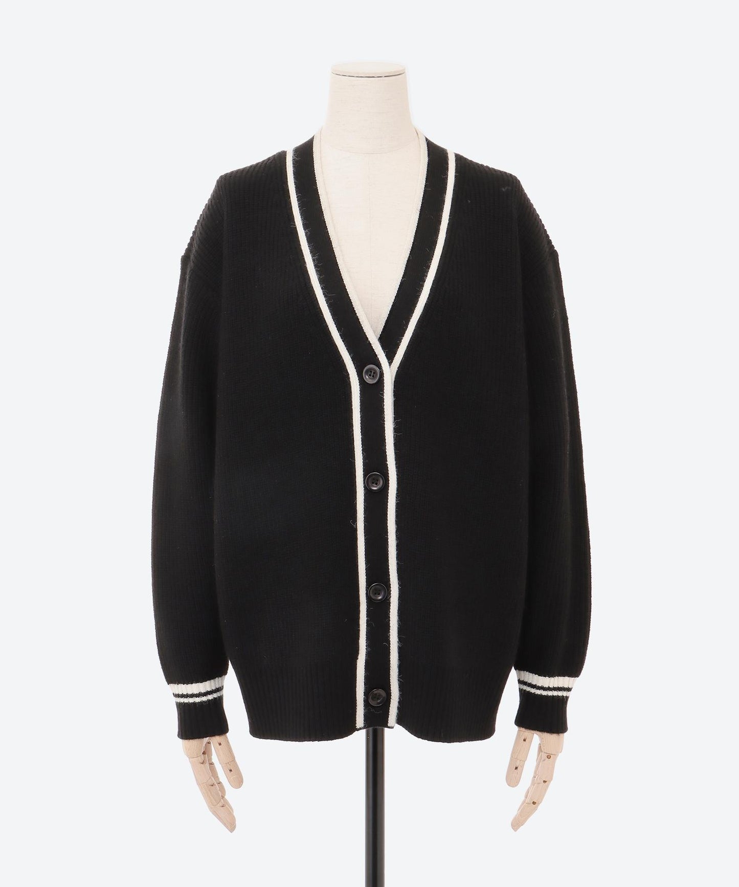 Vネックカーディガン