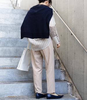 ウエストフリルストレッチテーパードパンツ