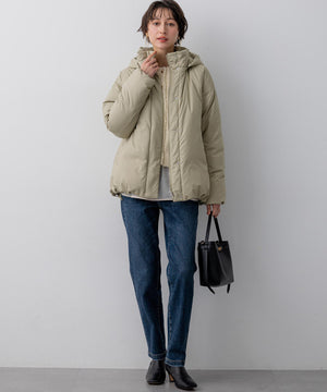 ステッチレス フーデット ダウン