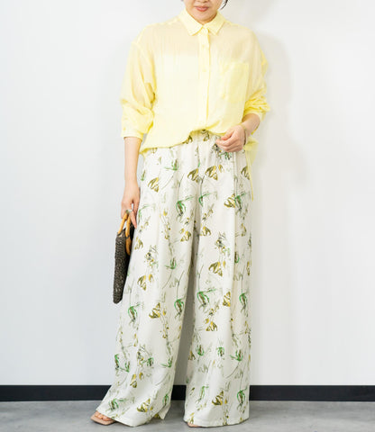 ボタニカル柄イージーパンツ