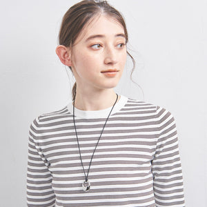 エッグシェイプコードネックレス