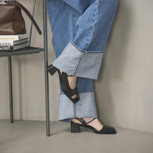 レザーライク オープントゥ バックストラップミュール