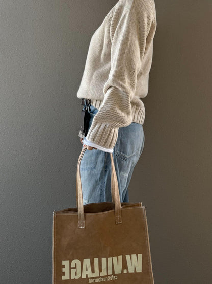 ラウンドネックニット