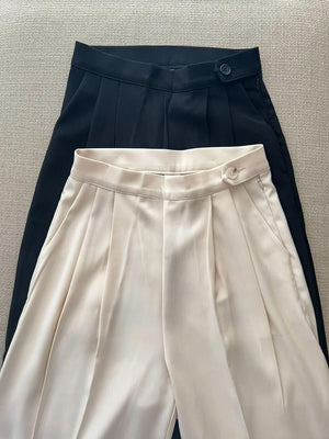 タックワイドパンツ