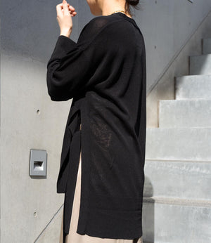 サイドスリットVネックカーディガン