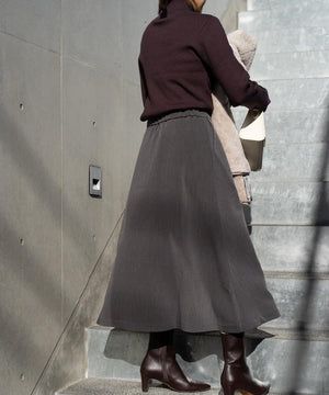 フレアボタンスカート