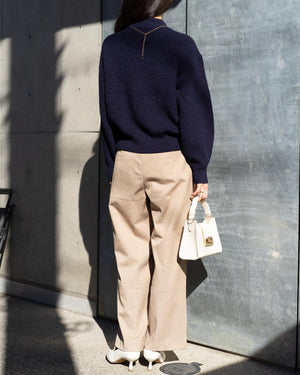 ハイネックボリュームスリーブニット