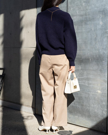 ハイネックボリュームスリーブニット