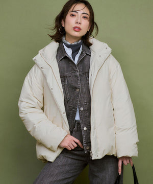 ステッチレス フーデット ダウン