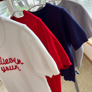 刺繍ロゴニット