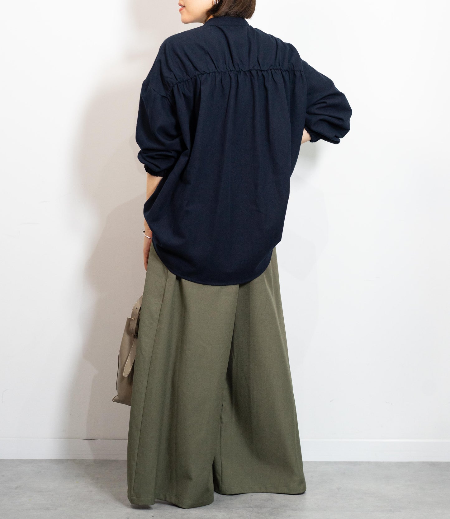 ガルぜドロストシャツ