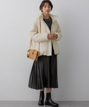 ステッチレス フーデット ダウン