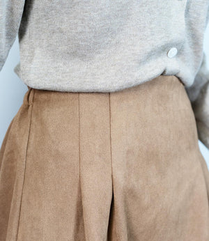 スウェードフレアスカート