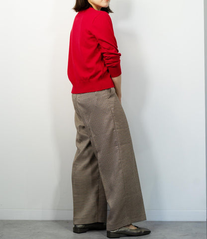 ふんわりタッチクルーネックカーディガン