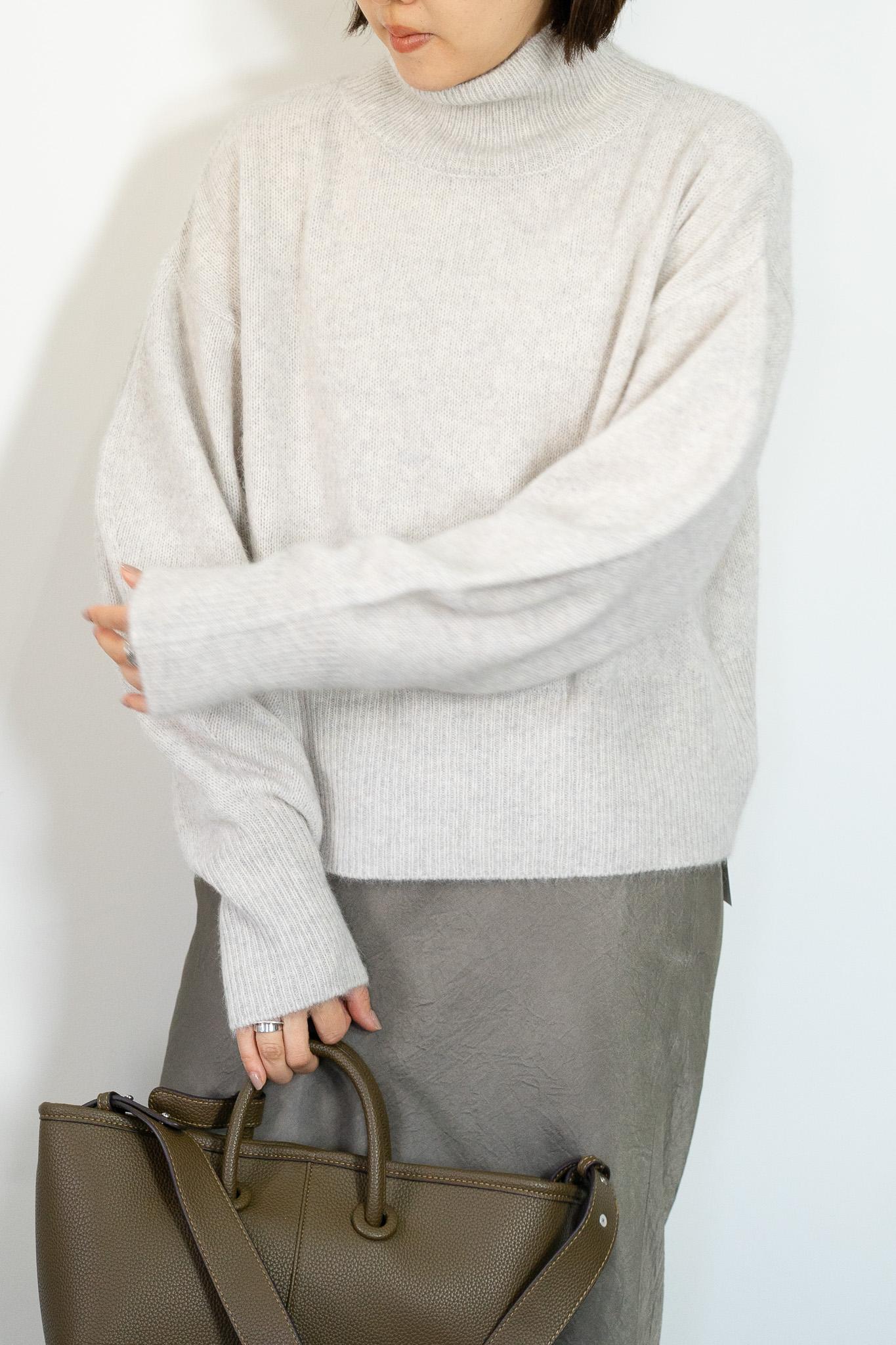 FOX混ボリュームスリーブニット