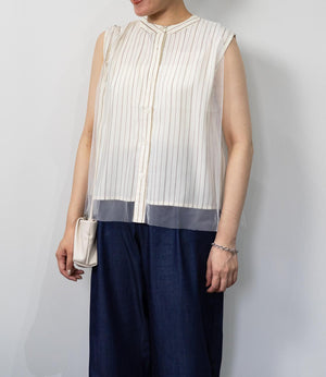 チュールレイヤードノースリーブブラウス