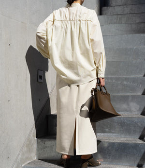 ラメストライプバッグギャザーシャツ