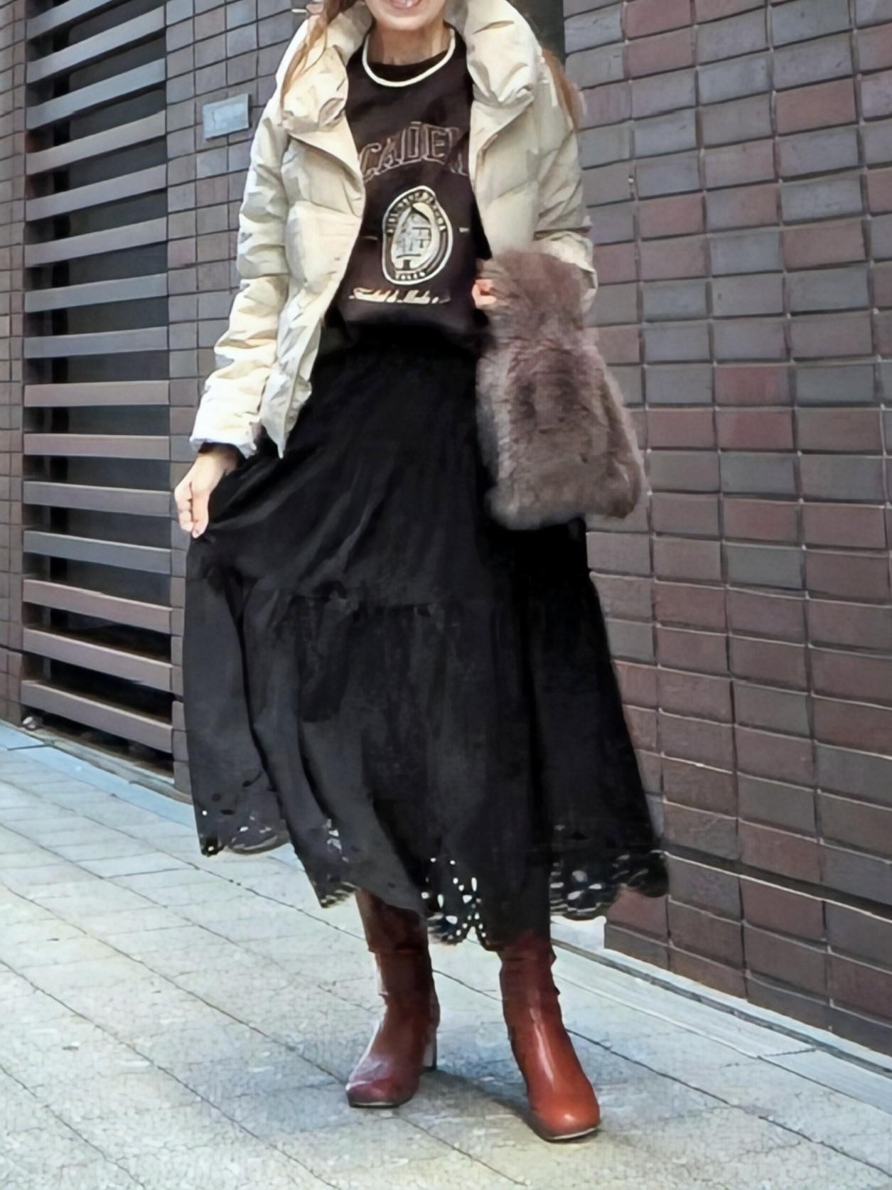 スエードパンチングティアードスカート