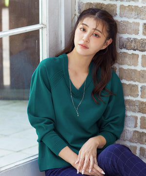 ラグランニットトップス