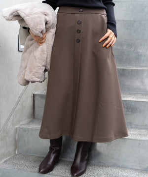 フレアボタンスカート