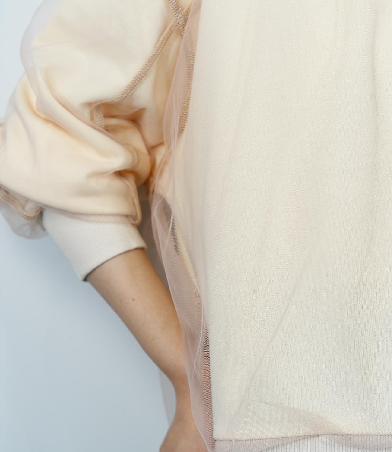 チュールレイヤードカットソー